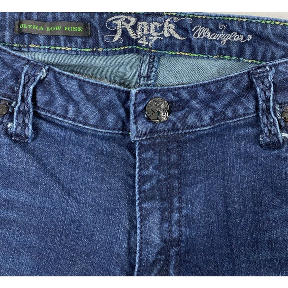 Wrangler Rock 47 Jeans Junior 11 x 33 Dark Wash Denim Stretch Straight Ultra Low - Picture 3 of 10